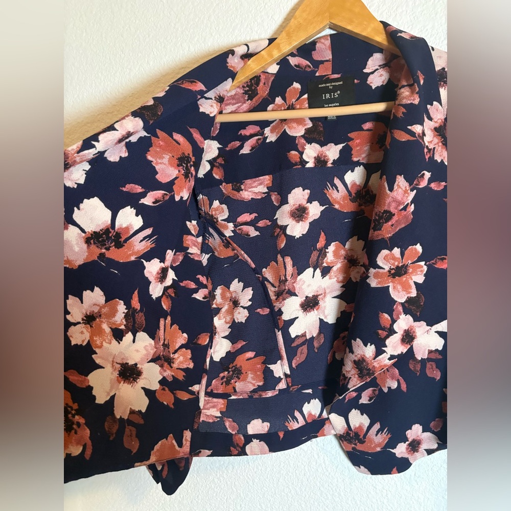 Iris Floral Drape Blazer - Picture 4 of 5